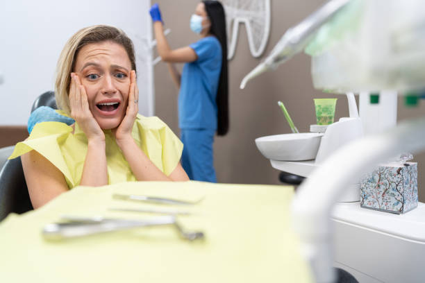 Best Broken or Cracked Tooth Emergency Dentist in Paw Paw, MI