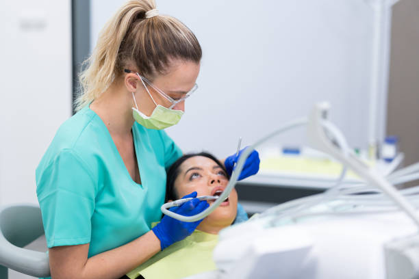 Best Emergency Dental Services for Seniors in Paw Paw, MI